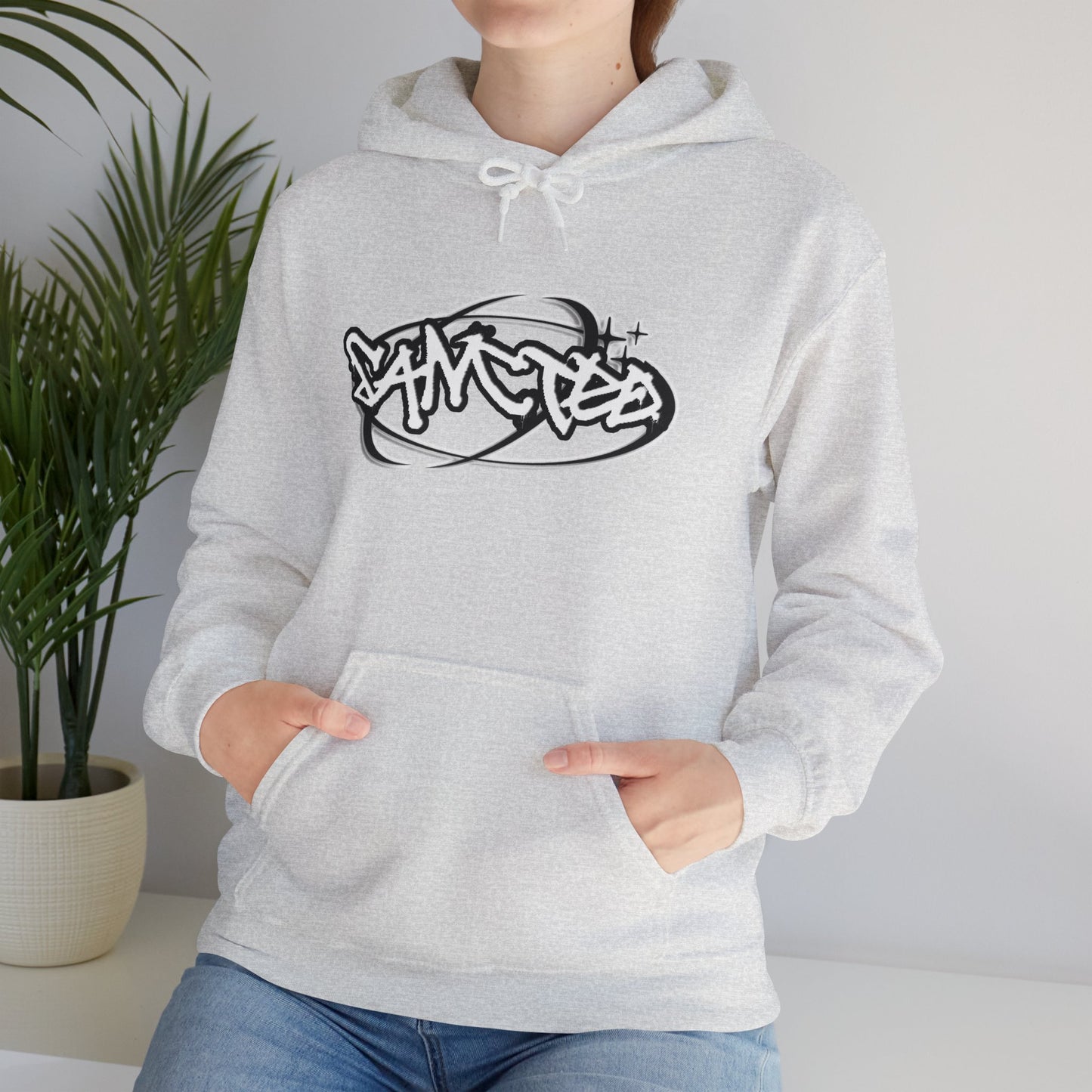 'SANCTED' Hoodie Unisex – Modern Streetwear Comfort