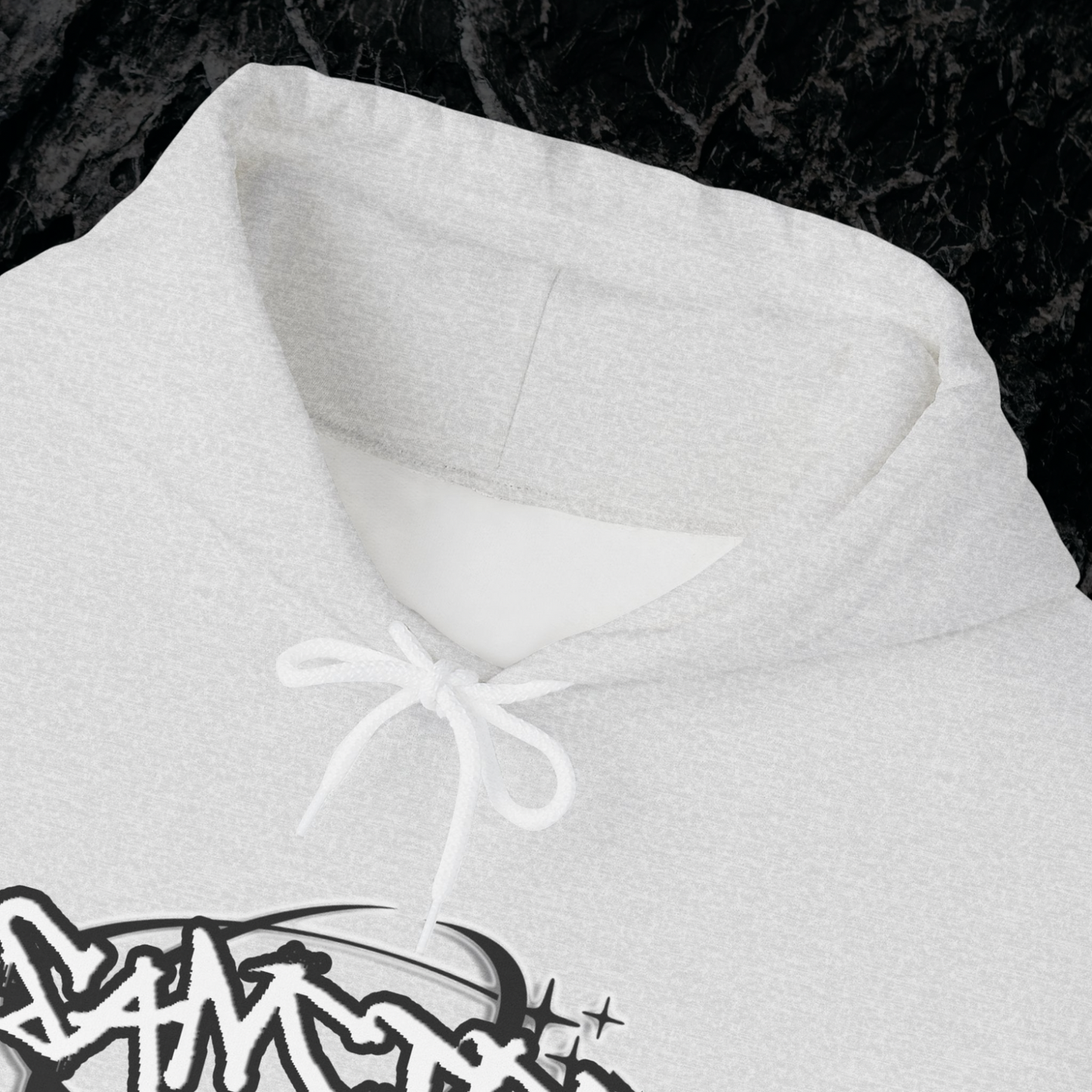 'SANCTED' Hoodie Unisex – Modern Streetwear Comfort